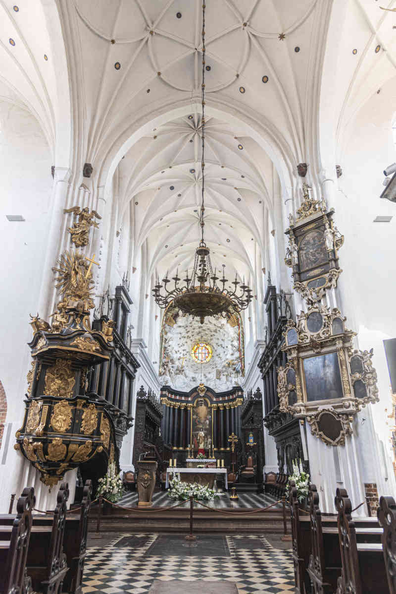 Polonia - Gdansk 166 - catedral de Oliwa.jpg